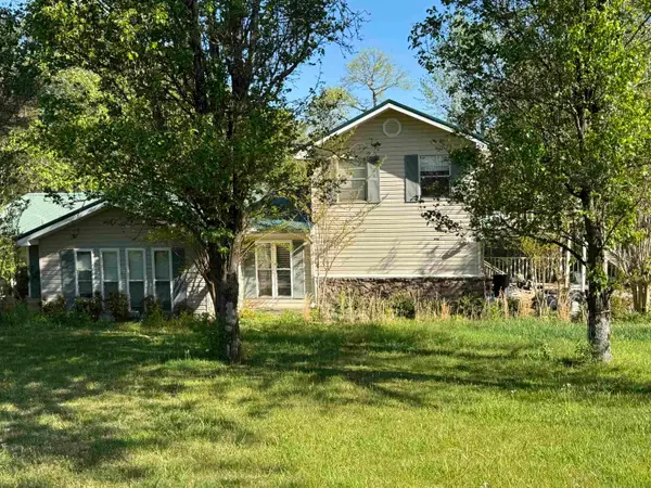 553 Pike Ave, Phil Campbell, AL 35581