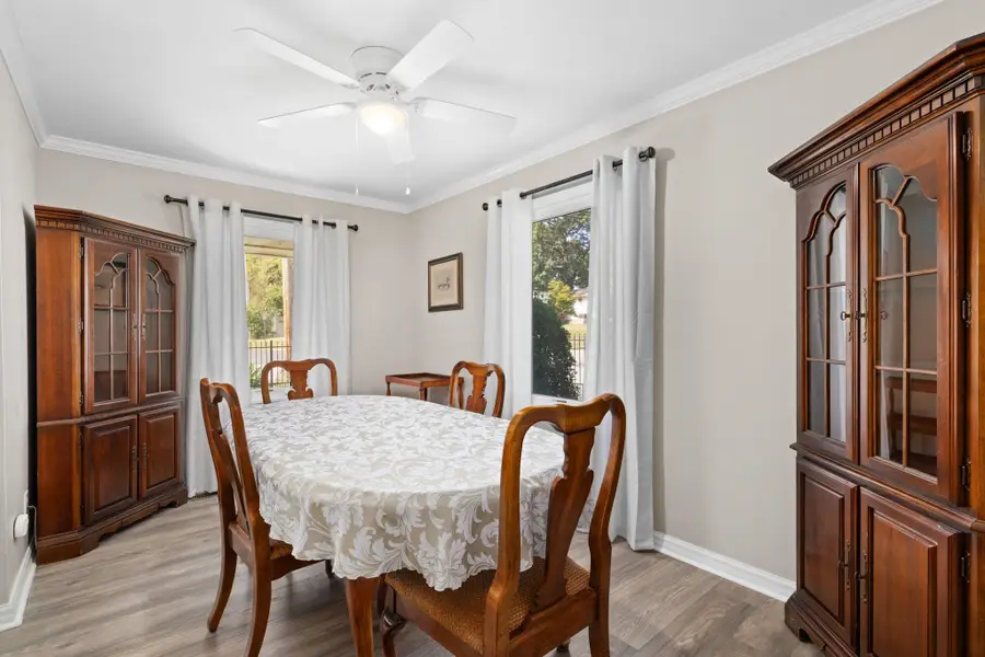 701 Howell St, Florence, AL 35630 - #3