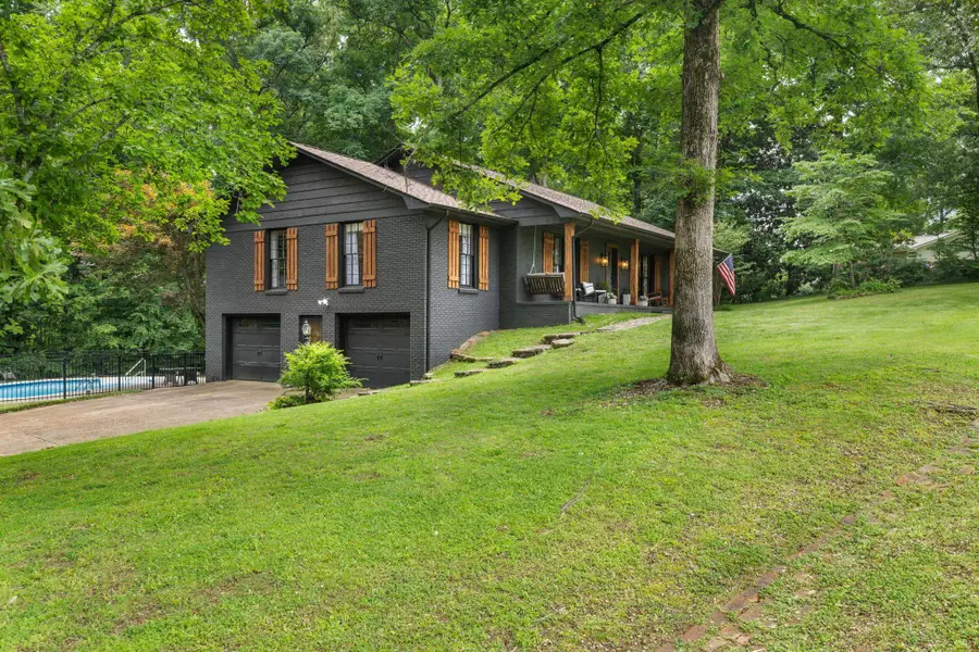 130 Bradford St, Florence, AL 35633 - #2