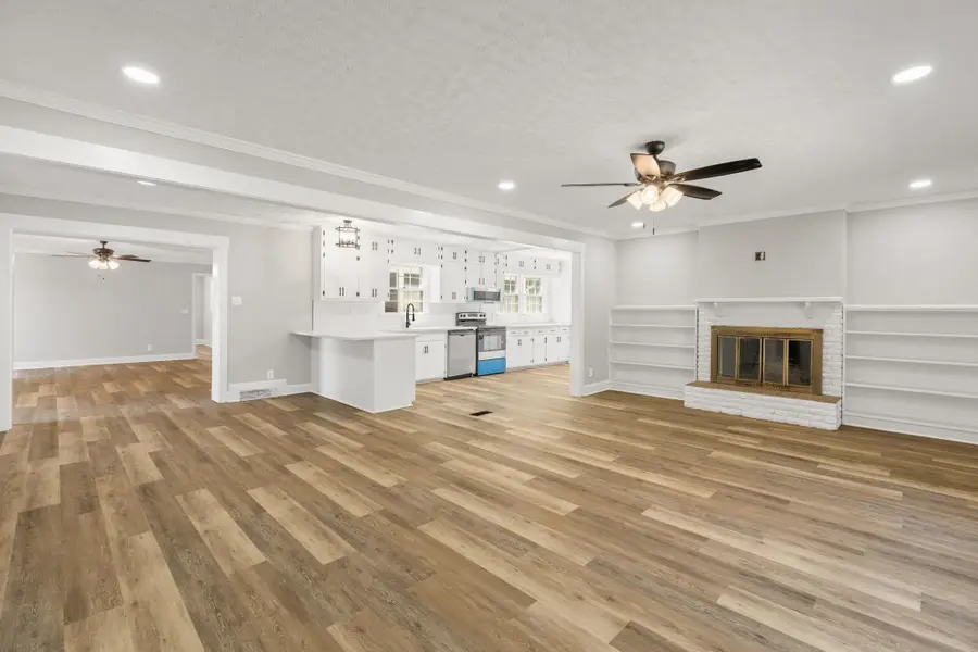 280 Bonnie Cir, Toney, AL 35773 - #3