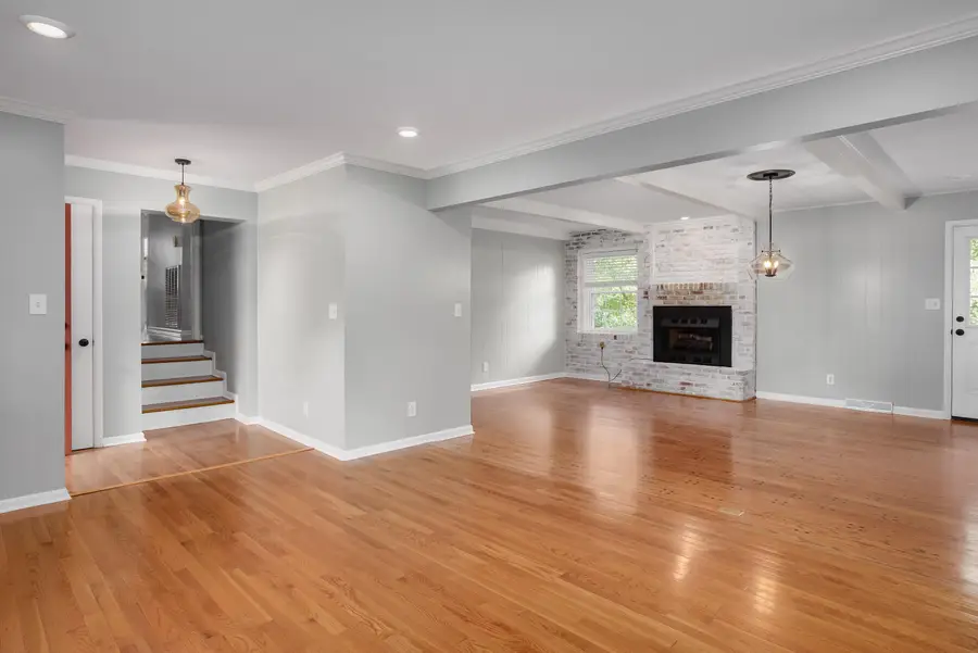 607 Pickwick St, Sheffield, AL 35660 - #2
