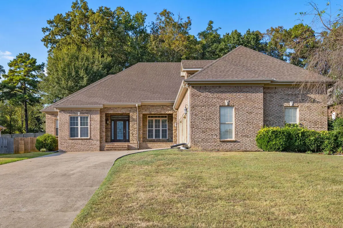 501 Koger St, Killen, AL 35645 - #1