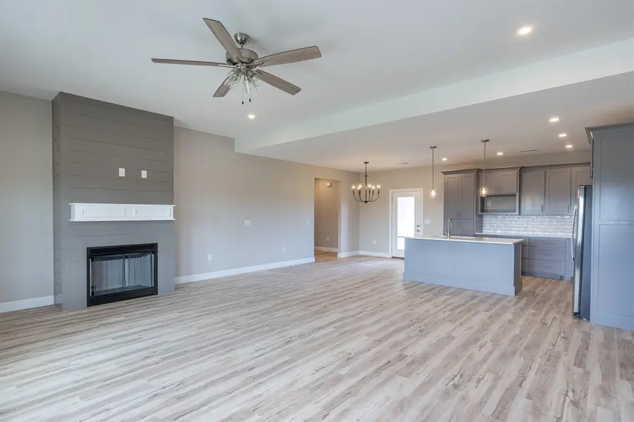 261 Hummingbird Way, Killen, AL 35645 - #3