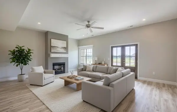 251 Hummingbird Way, Killen, AL 35645