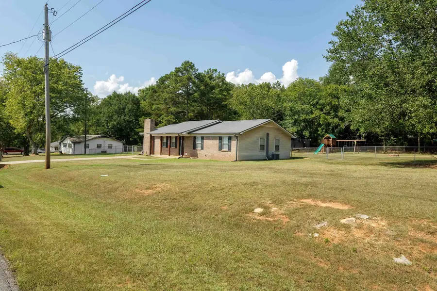 1701 Linwood St, Hartselle, AL 35640 - #2