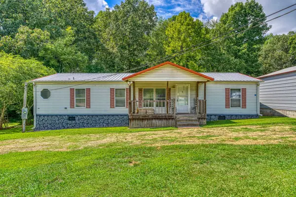 205 Rocky Ford Ln, Florence, AL 35634