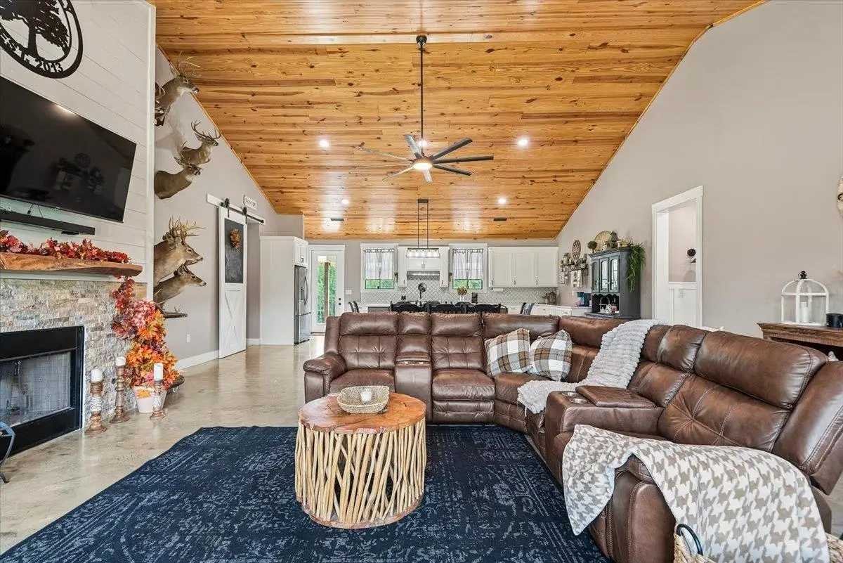 719 Co Rd 62, Bremen, AL 35033 - #1