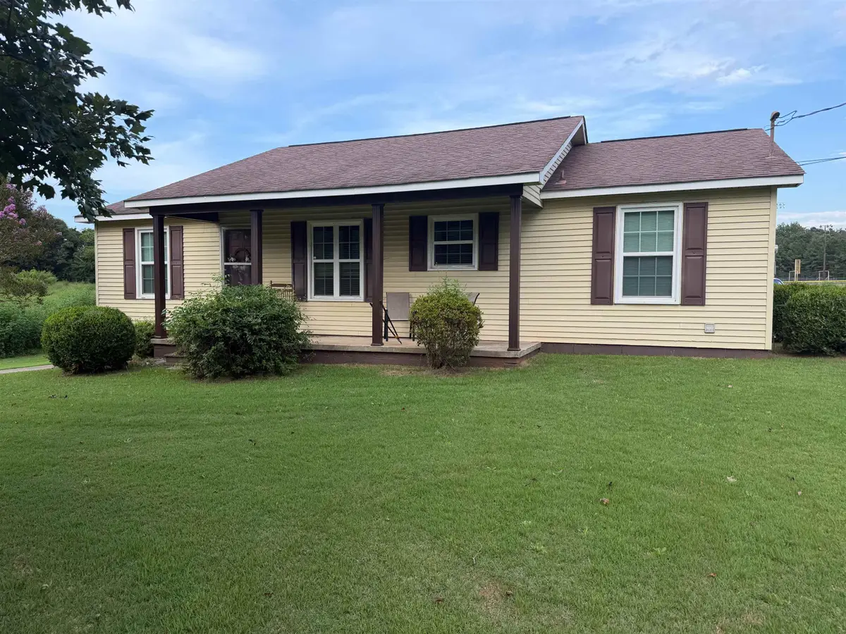 16516 Hampton Ln, Athens, AL 35611 - #1
