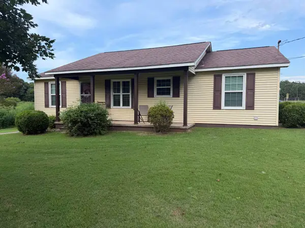 16516 Hampton Ln, Athens, AL 35611