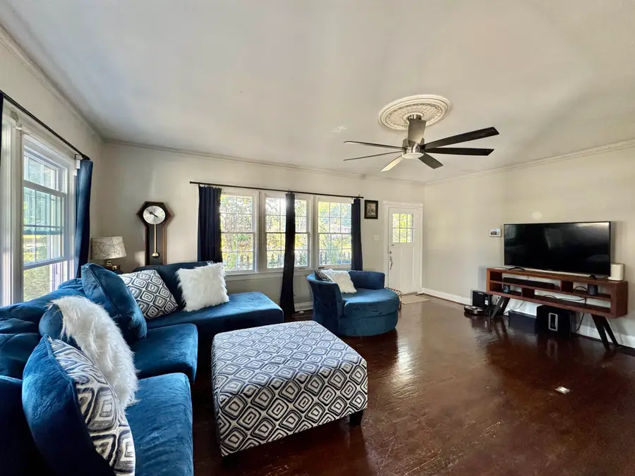 2418 Old Cloverdale Rd, Florence, AL 35630 - #2