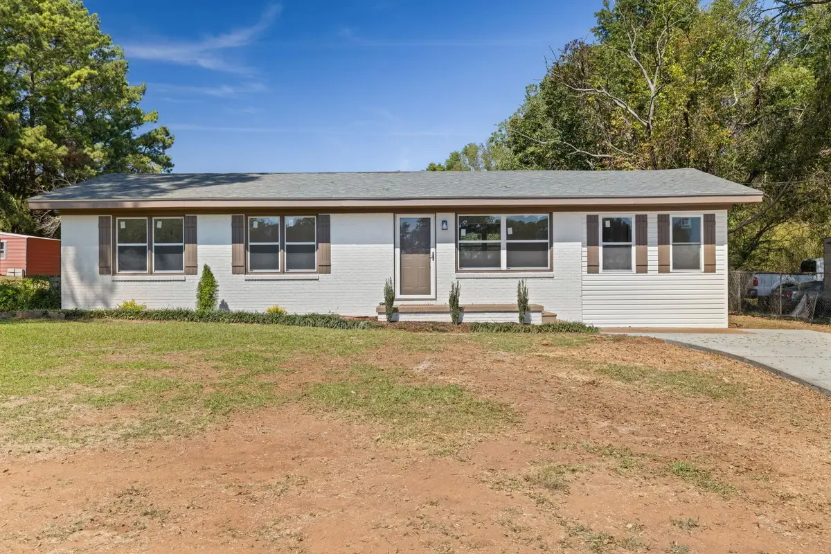 1307 Richton Ave, Tuscumbia, AL 35674 - #1