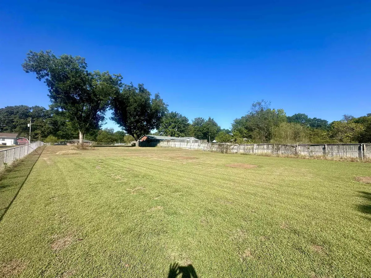 00 Hollywood Ave, Tuscumbia, AL 35674 - #1
