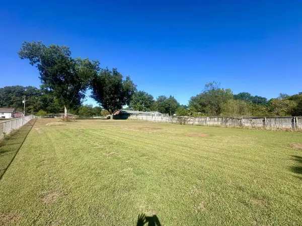 00 Hollywood Ave, Tuscumbia, AL 35674