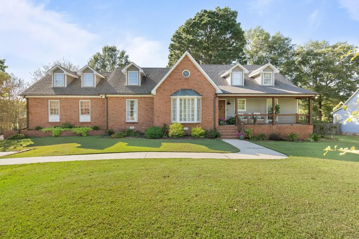 2139 Madison Ave, Cullman, AL 35058 - #1
