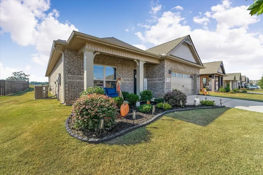 102 Kiley Ann Ct, Meridianville, AL 35759 - #3