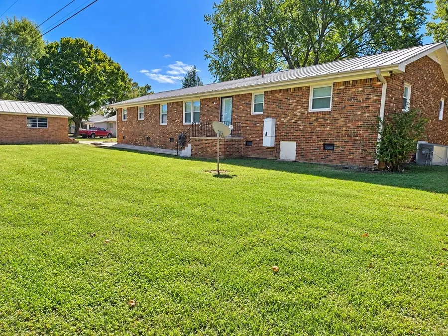 17301 Hwy 72, Rogersville, AL 35652 - #2