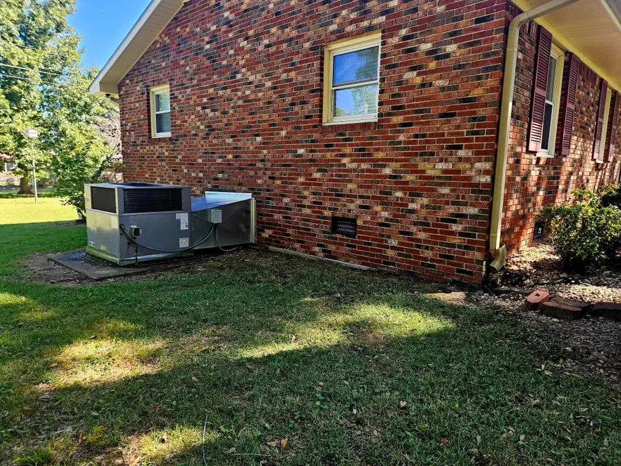 17301 Hwy 72, Rogersville, AL 35652 - #3