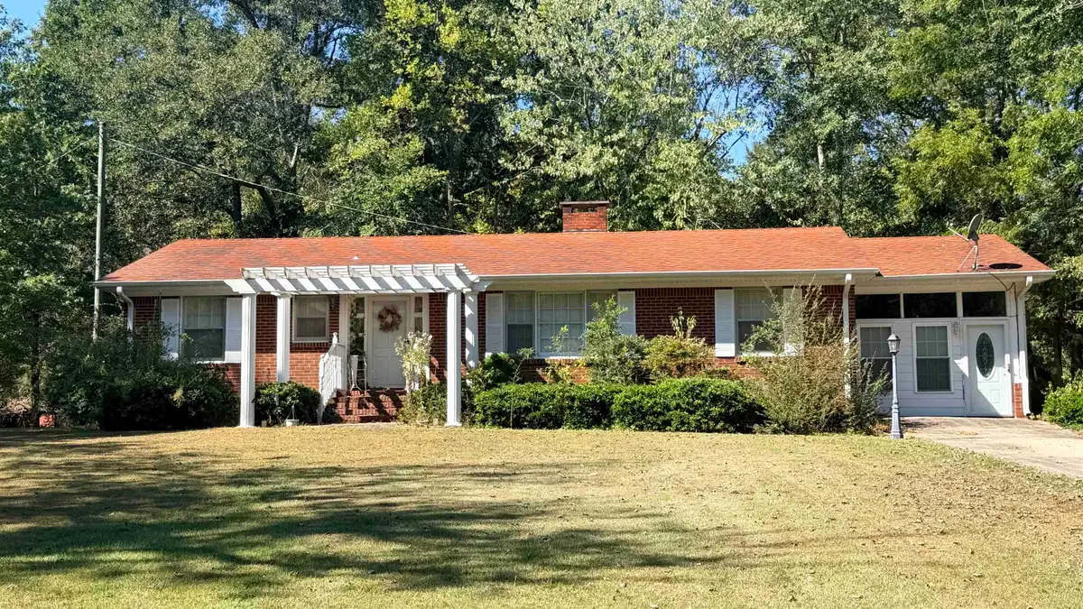 3494 Nix Rd, Phil Campbell, AL 35581 - #1