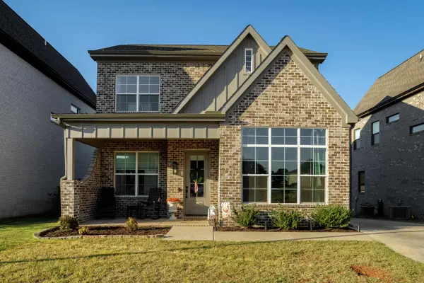 203 Fame Ave, Tuscumbia, AL 35674