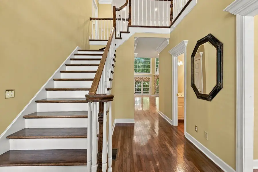 204 Bristol Ct, Florence, AL 35634 - #3
