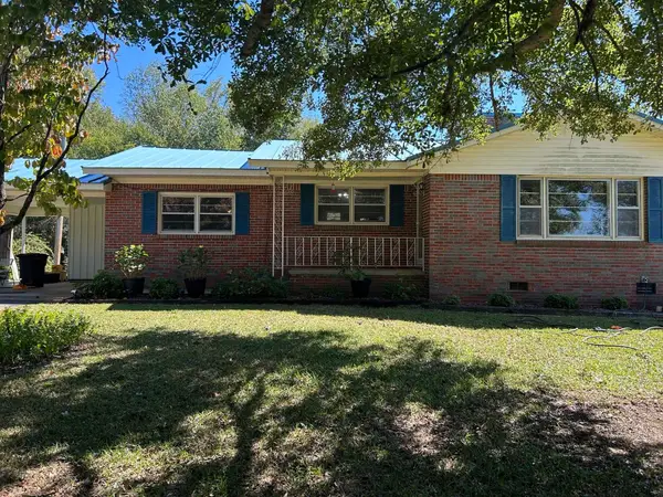 7454 Co Rd 1435, Vinemont, AL 35179