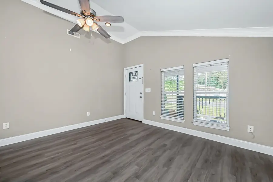 1528 Warnke Rd, Cullman, AL 35055 - #3