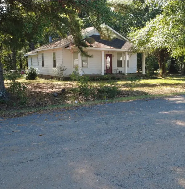 950 Co Rd 228, Florence, AL 35633