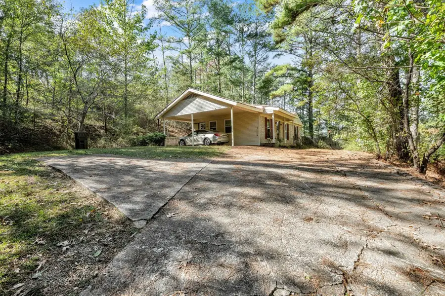1210 Cherokee Rd, Jasper, AL 35501 - #3
