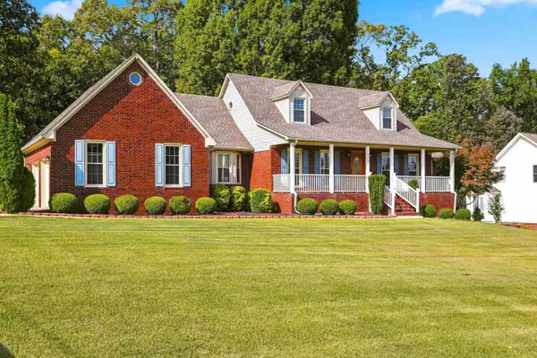 410 Ridgecliff Dr, Florence, AL 35634