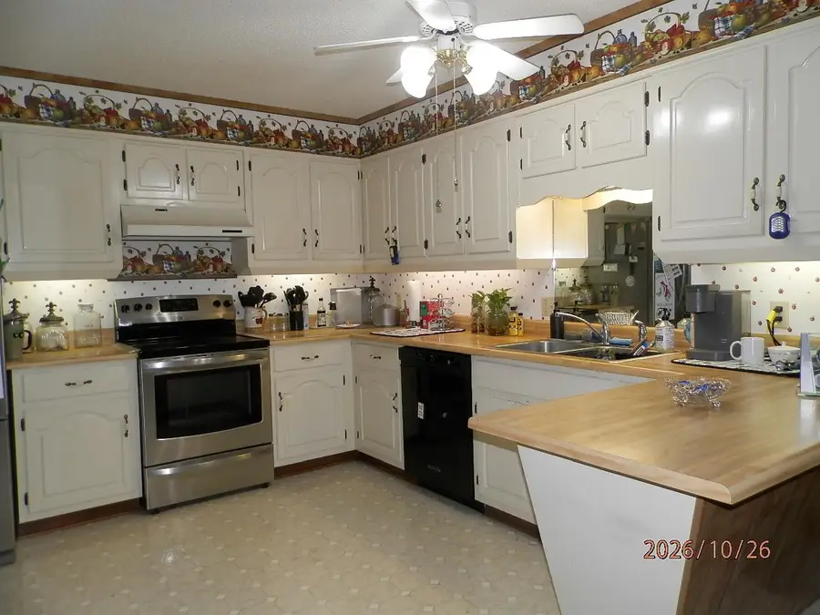 380 Co Rd 396, Killen, AL 35645 - #3