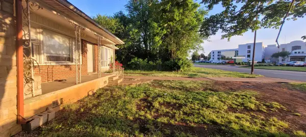 1207 S Montgomery Ave, Sheffield, AL 35660