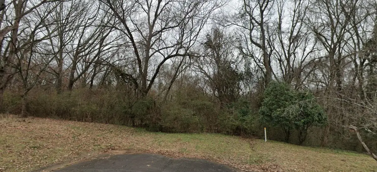 0 Barbour St, Florence, AL 35630 - #1