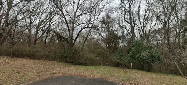 0 Barbour St, Florence, AL 35630