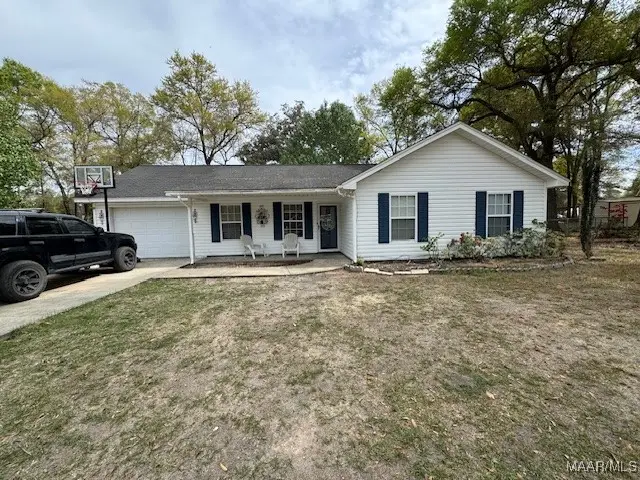 428 Oakdale Avenue, Geneva, AL 36340 - Image #1