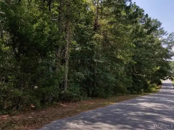 344 Oak Hill Drive, Ozark, AL 36360