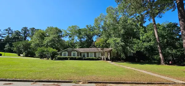 386 Stonebridge Lane, Ozark, AL 36360