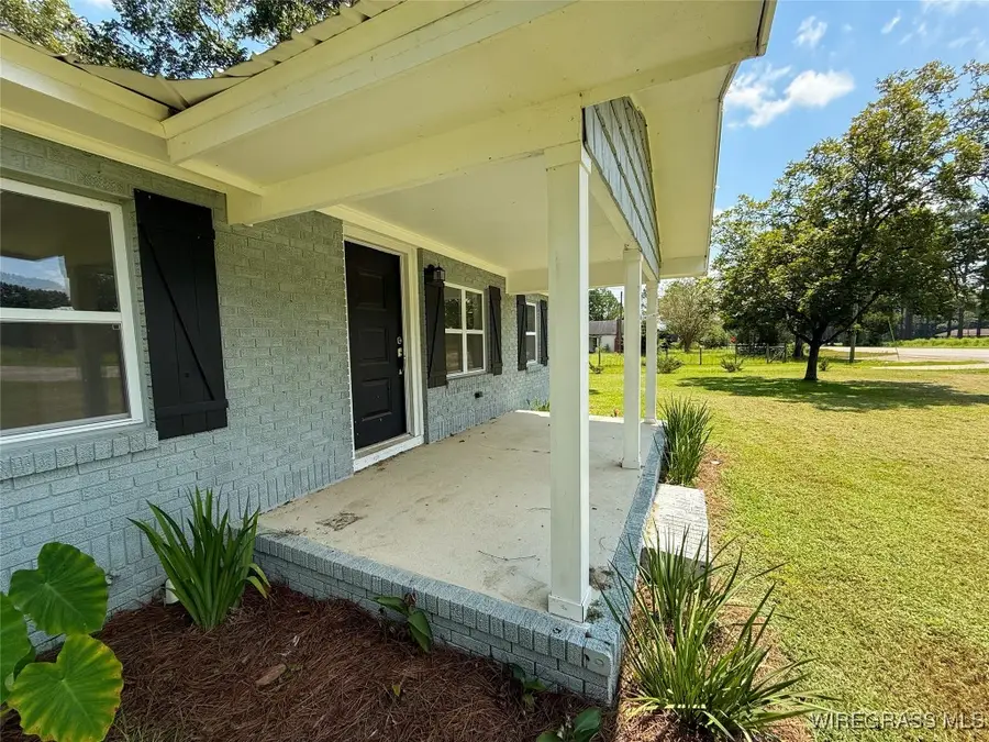 16268 W State Highway 52, Kinston, AL 36453 - Image #2