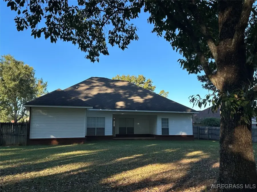 411 S Oak Ridge Drive, Enterprise, AL 36330 - Image #2