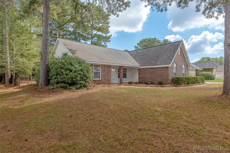 212 Waynesboro Way, Dothan, AL 36305 - Image #2