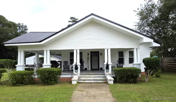 111 S Johnson Street, Samson, AL 36477