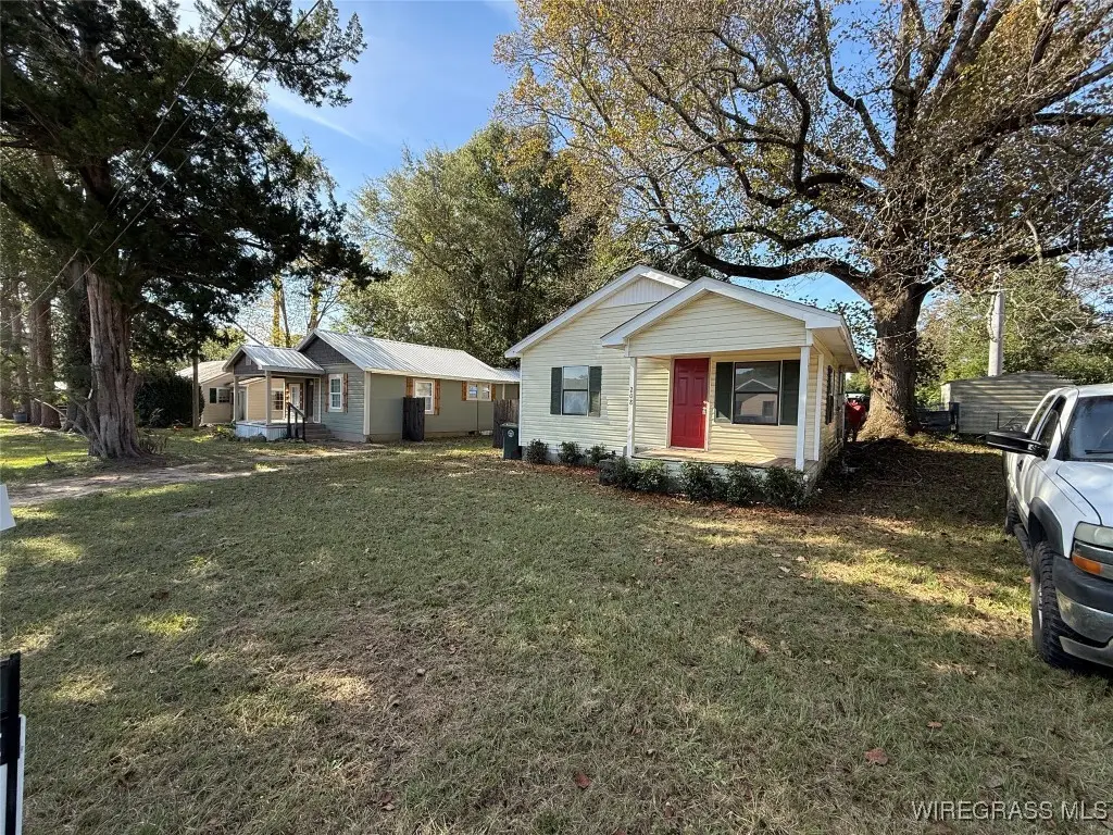 208 Newton Street, Hartford, AL 36344 - Image #1