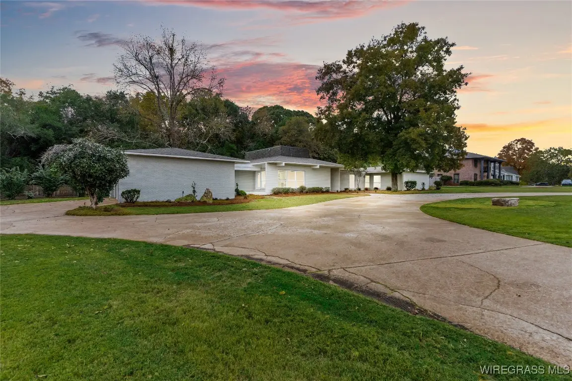 222 Lakewood Drive, Enterprise, AL 36330 - Image #1