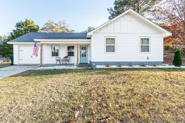 176 Foxbrier Drive, Ozark, AL 36360