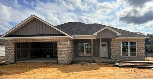 534 N John Street, New Brockton, AL 36351