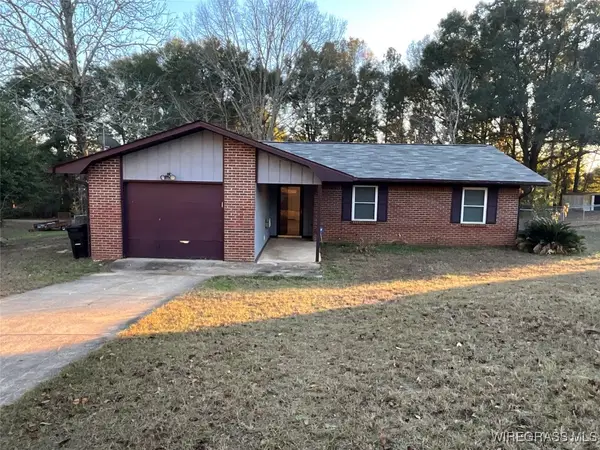 110 Hillside Drive, Daleville, AL 36322