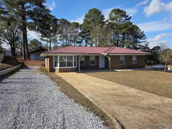 3 Meadow Drive, Daleville, AL 36322