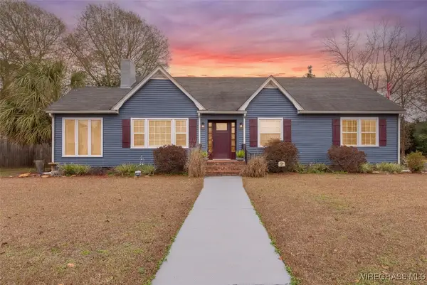 107 Forrest Street, Headland, AL 36345