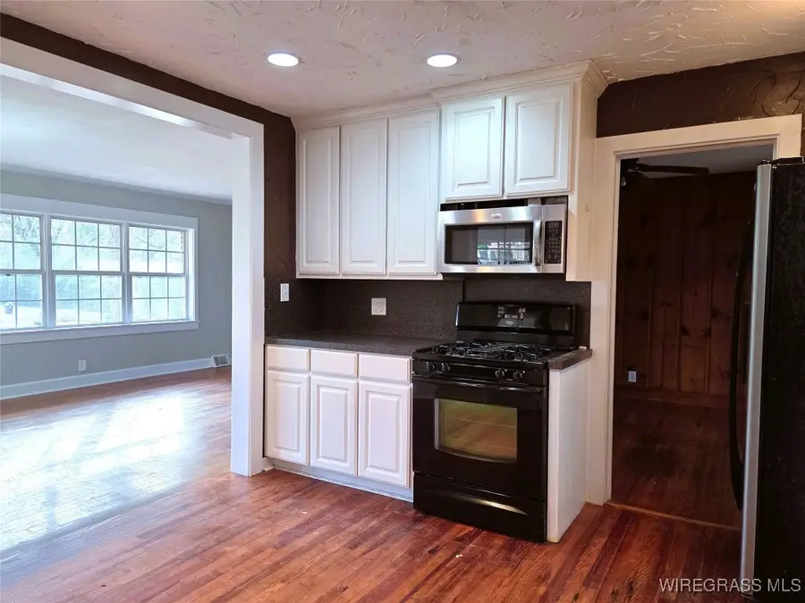 102 Lakeview Drive, Enterprise, AL 36330 - Image #3