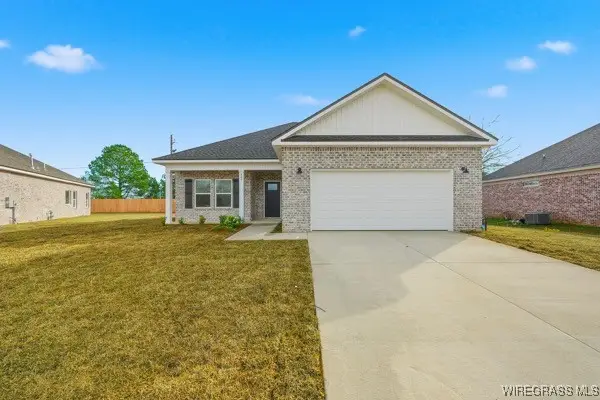 304 Thornbird Loop, Enterprise, AL 36330 - Image #1