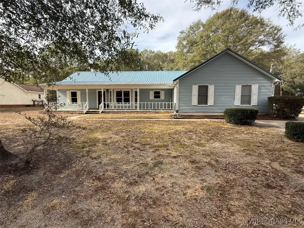 2064 Lakeview Road, Ozark, AL 36360 - Image #1